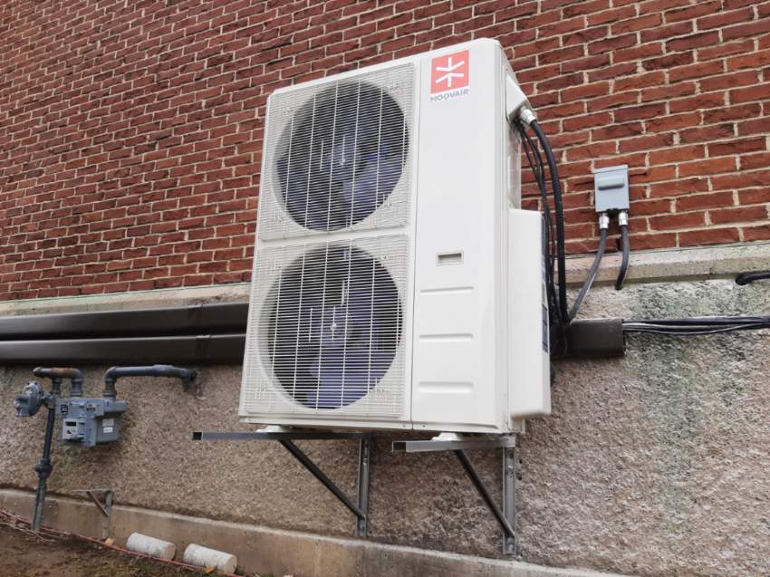 A Moovair Outdoor heat pump installation in Ottawa, Ontario.